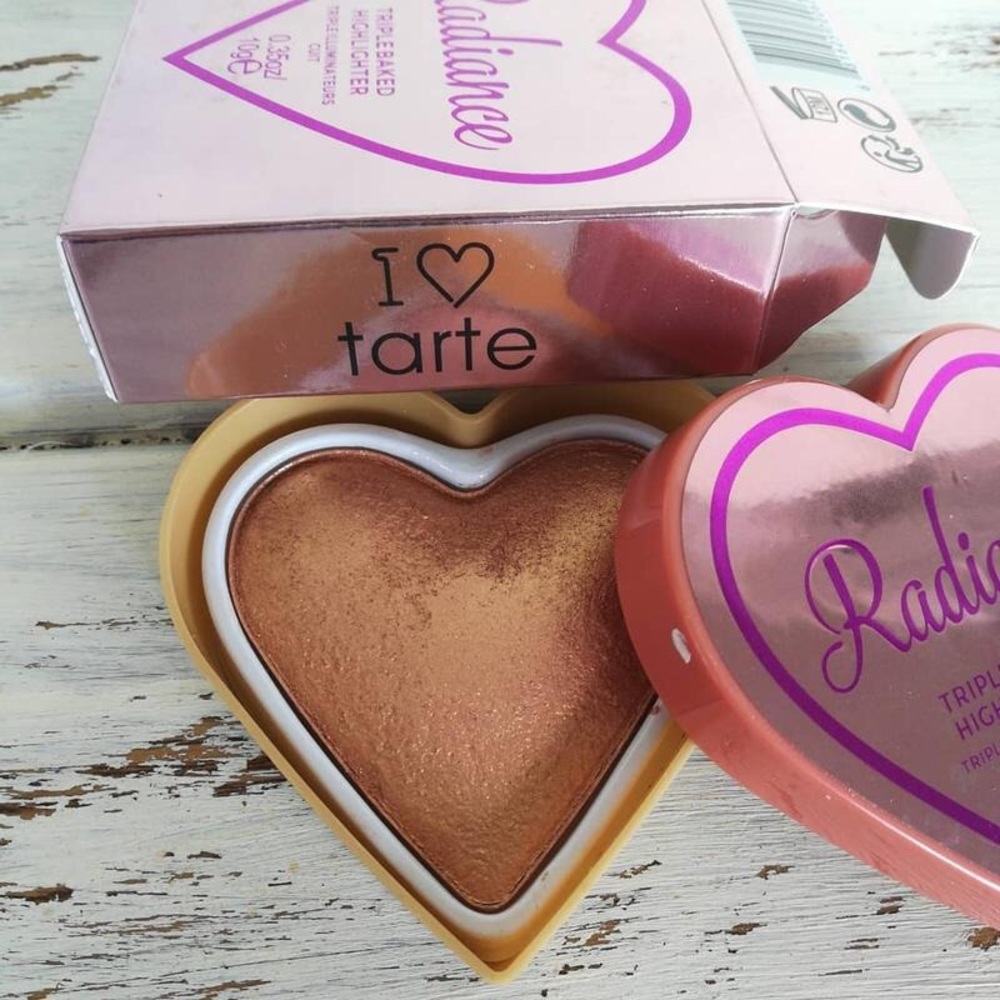 ♥️Highlighter Radiance tarte ♥️